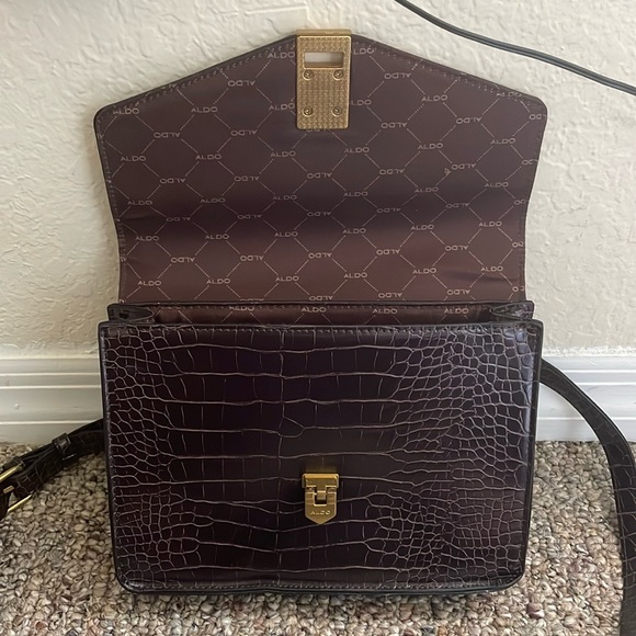 Aldo Handbags - Aldo hand bag